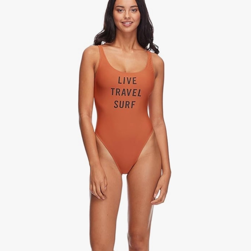 EIDON Jenny High Hip Scoop Back Live Travel Surf One Piece Swimsuit size S